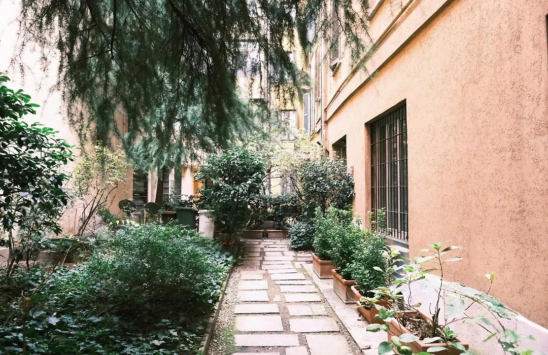Comecasa Duomo Exclusive 2 Bedrooms Apartment-1